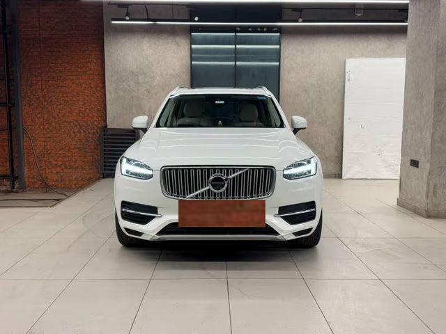 Second-hand 2017 Volvo XC90 T8 Excellence BSIV for sale in Lucknow