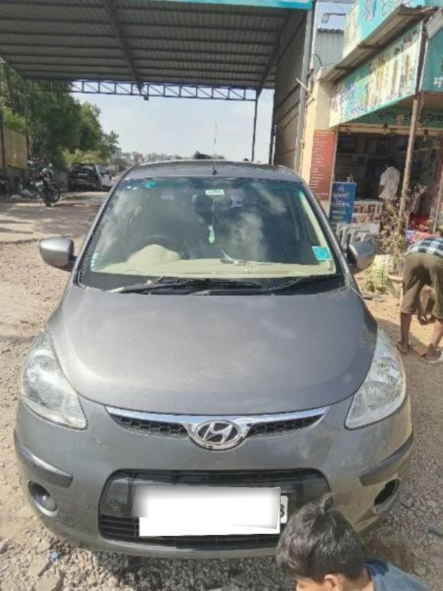 Hyundai i10 Magna 1.2 Second-hand 2010 Hyundai i10 Magna 1.2 for sale in Pune