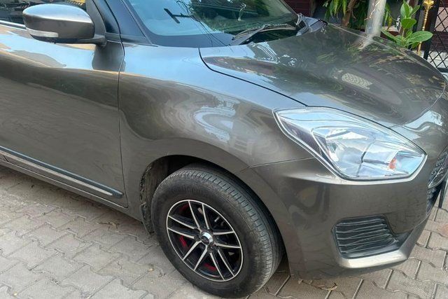 Second-hand 2021 Maruti Suzuki Swift VXI for sale in Chandigarh