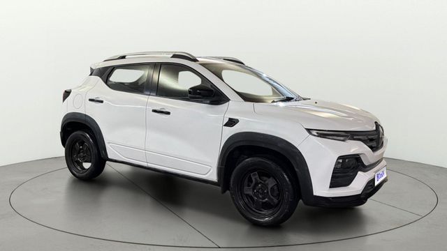Second-hand 2023 Renault Kiger RXT for sale in New Delhi