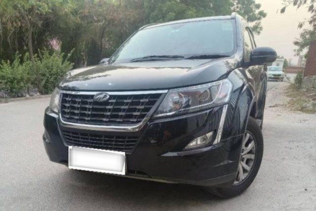 Mahindra XUV500 W9 BSIV Second-hand 2019 Mahindra XUV500 W9 BSIV for sale in Ghaziabad