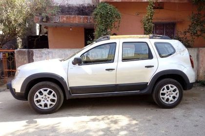 6 Used Renault Duster