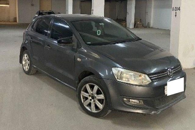 Volkswagen Polo IPL II 1.6 Petrol Highline Second-hand 2011 Volkswagen Polo IPL II 1.6 Petrol Highline for sale in Vadodara
