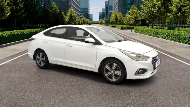 Second-hand 2017 Hyundai Verna CRDi 1.6 AT SX Plus for sale in Pune