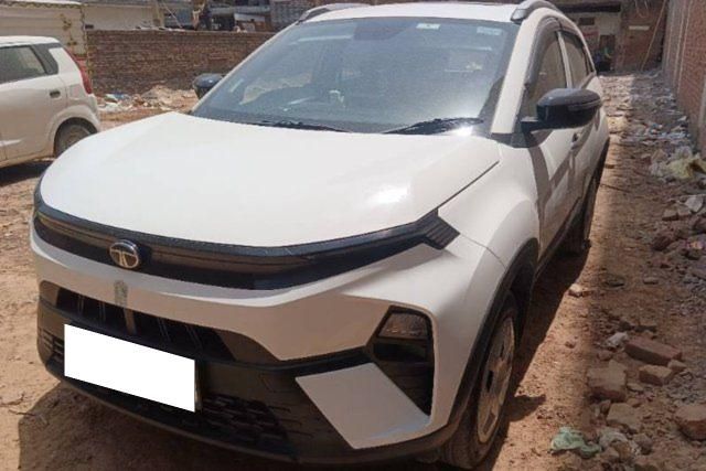 Second-hand 2024 Tata Nexon Smart Plus S for sale in New Delhi