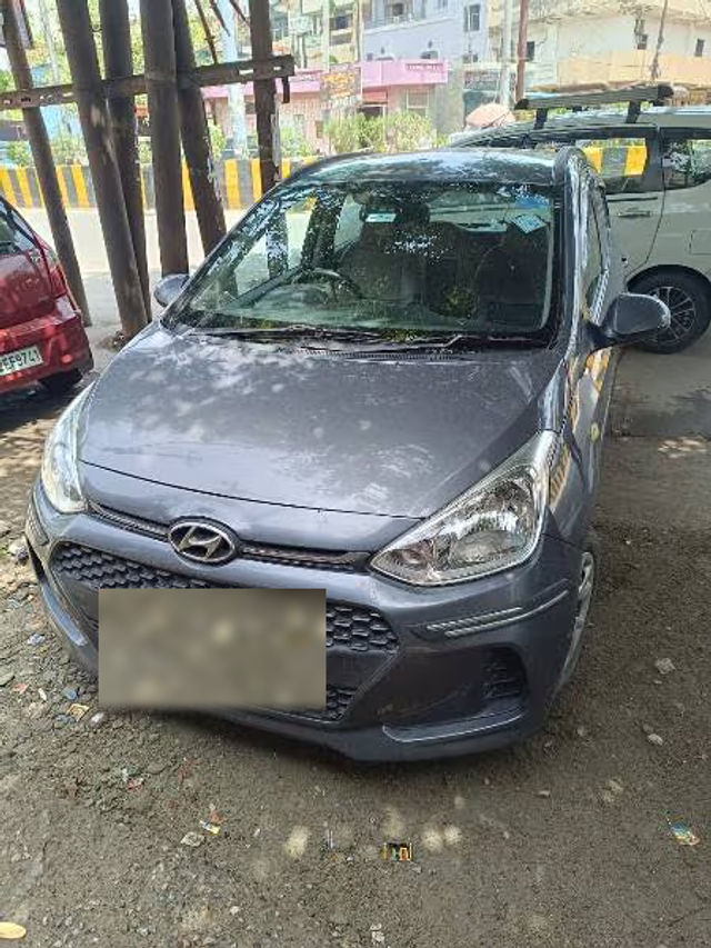 Hyundai Grand i10 1.2 Kappa Magna BSIV Second-hand 2019 Hyundai Grand i10 1.2 Kappa Magna BSIV for sale in Noida