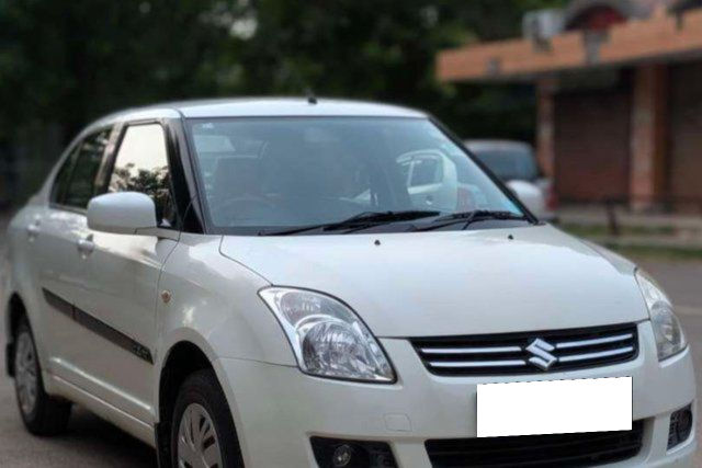 Maruti Suzuki Swift Dzire VXi Second-hand 2010 Maruti Suzuki Swift Dzire VXi for sale in Chandigarh