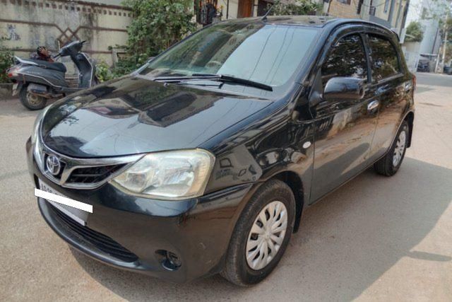 Second-hand 2012 Toyota Etios Liva GD for sale in Hyderabad