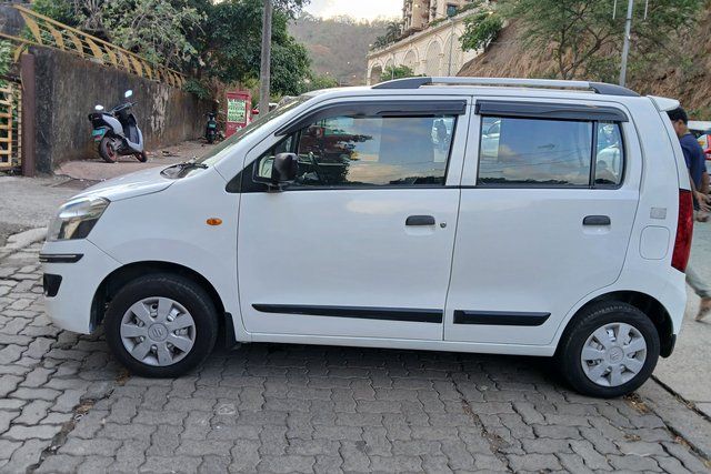 Maruti Suzuki Wagon R LXI CNG Second-hand 2015 Maruti Suzuki Wagon R LXI CNG for sale in Mumbai