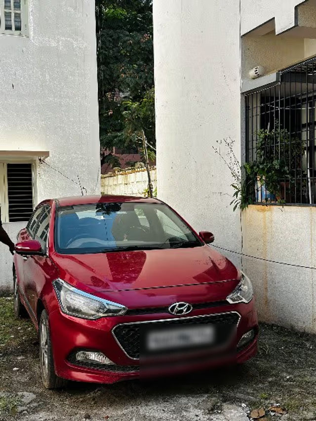 Hyundai i20 1.2 Anniversary Edition Second-hand 2015 Hyundai i20 1.2 Anniversary Edition for sale in Bangalore