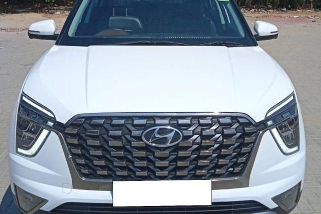 Hyundai Alcazar Platinum (O) Diesel AT BSVI Second-hand 2022 Hyundai Alcazar Platinum (O) Diesel AT BSVI for sale in Ahmedabad