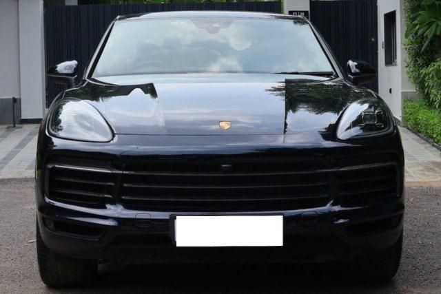 Second-hand 2021 Porsche Cayenne Base for sale in Gurgaon