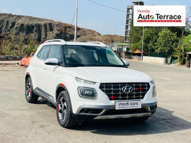 Second-hand 2020 Hyundai Venue SX Turbo for sale in Mumbai