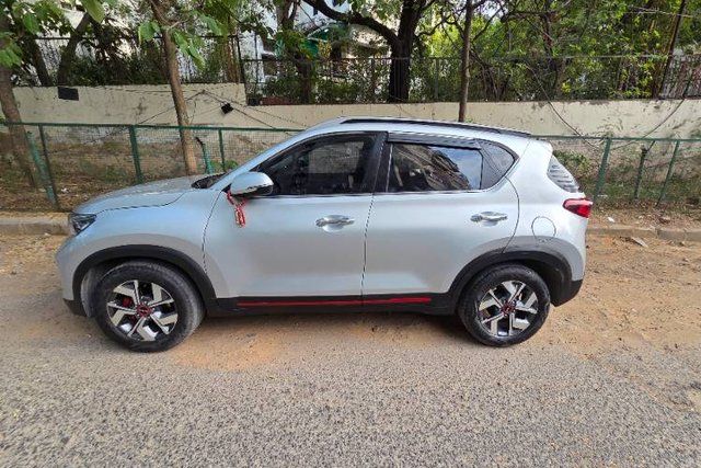 Second-hand 2023 Kia Sonet GTX Plus Diesel BSVI for sale in New Delhi