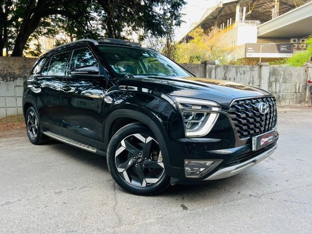 Second-hand 2022 Hyundai Alcazar Signature (O) AT for sale in Mumbai