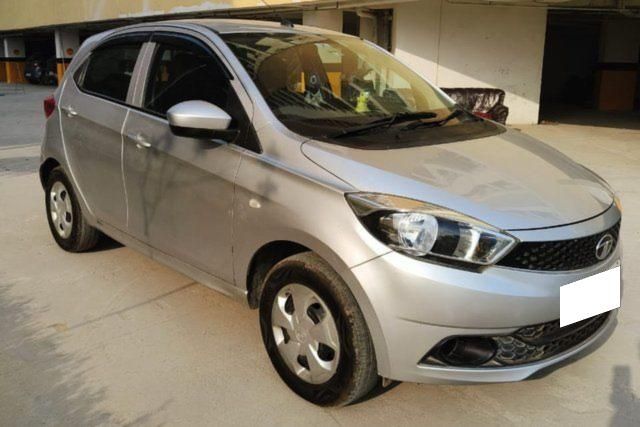 Second-hand 2018 Tata Tiago 1.2 Revotron XT for sale in Noida