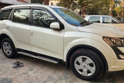 15 Used Mahindra XUV500 in Khandwa
