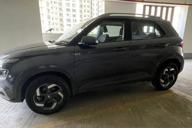 Second-hand 2019 Hyundai Venue SX Turbo BSIV for sale in Mumbai