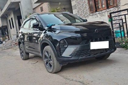 10 Used Tata Nexon