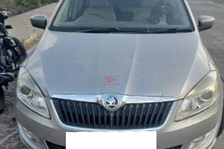 Used Skoda Rapid 1.6 MPI Elegance Plus