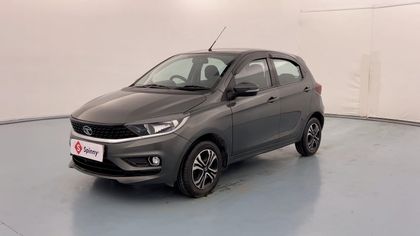 43 Used Tata Tiago in Kanpur