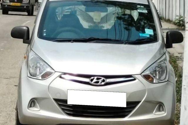 Hyundai EON Sportz Second-hand 2015 Hyundai EON Sportz for sale in Darrang
