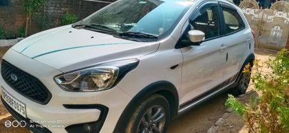 Used Titanium Petrol BSIV