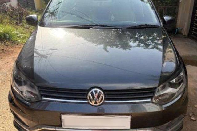 Volkswagen Ameo 1.2 MPI Highline 16 Alloy Second-hand 2017 Volkswagen Ameo 1.2 MPI Highline 16 Alloy for sale in Coimbatore