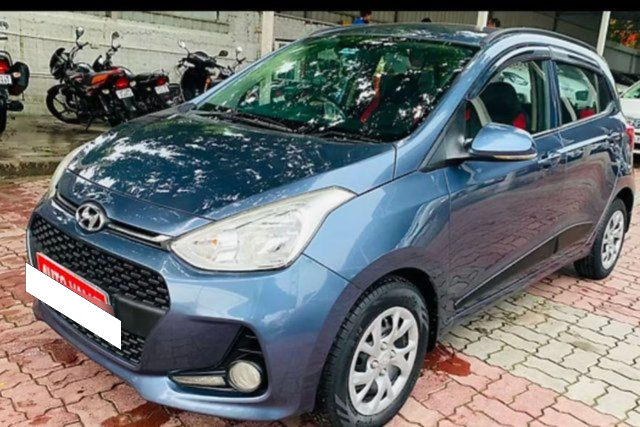Hyundai i10 Sportz 1.1L Second-hand 2017 Hyundai i10 Sportz 1.1L for sale in Lucknow