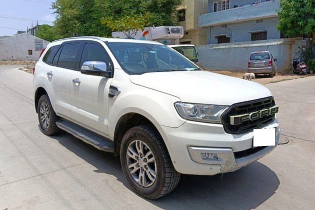 Second-hand 2018 Ford Endeavour 3.2 Titanium AT 4X4 for sale in Hyderabad