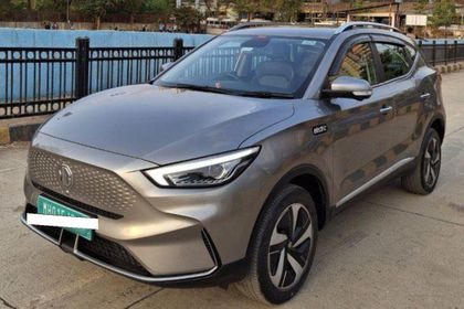 MG ZS EV Exclusive