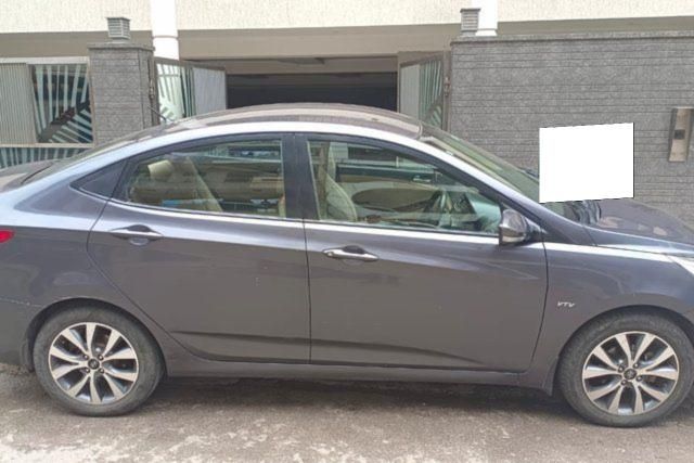 Hyundai Verna 1.6 SX VTVT AT Second-hand 2014 Hyundai Verna 1.6 SX VTVT AT for sale in New Delhi