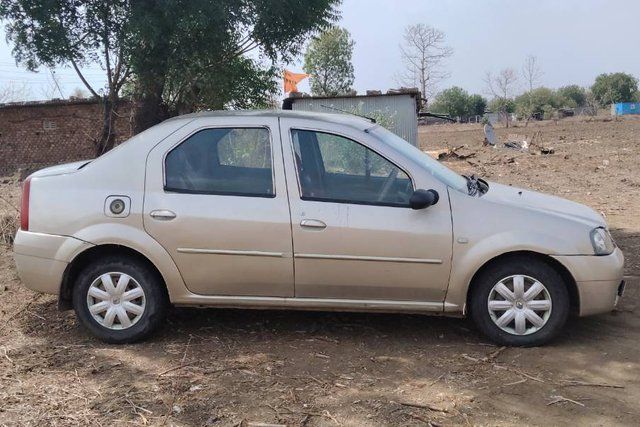 Mahindra Renault Logan 1.6 GLS Petrol Second-hand 2007 Mahindra Renault Logan 1.6 GLS Petrol for sale in Yavatmal