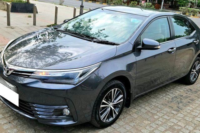 Toyota Corolla Altis VL AT Second-hand 2017 Toyota Corolla Altis VL AT for sale in New Delhi