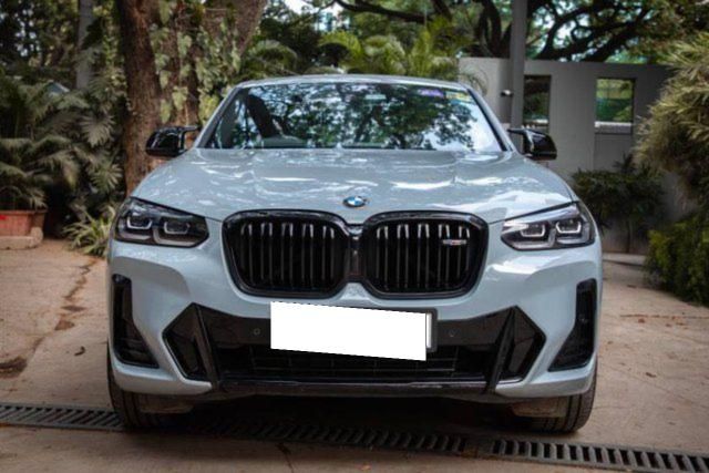 BMW X4 M40i Second-hand 2024 BMW X4 M40i for sale in Bangalore