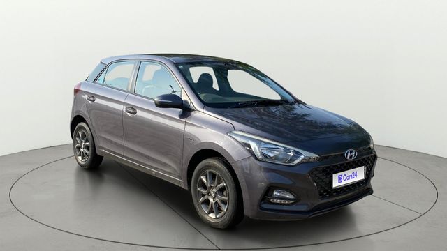 Hyundai i20 Petrol CVT Asta Second-hand 2018 Hyundai i20 Petrol CVT Asta for sale in Vadodara