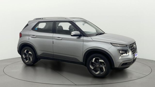 Second-hand 2019 Hyundai Venue SX Plus Turbo DCT BSIV for sale in Chennai