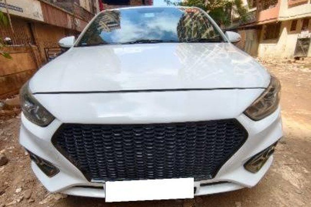 Hyundai Verna CRDi 1.6 AT SX Plus Second-hand 2018 Hyundai Verna CRDi 1.6 AT SX Plus for sale in Mumbai