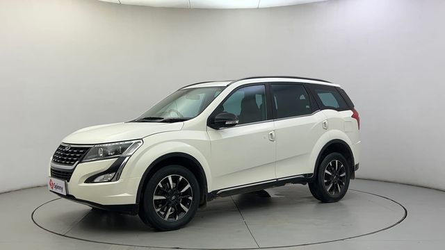 Second-hand 2019 Mahindra XUV500 W11 BSIV for sale in Ahmedabad