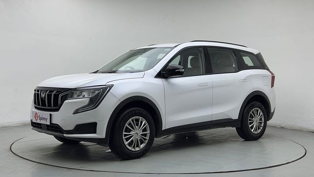 Second-hand 2024 Mahindra XUV700 AX5 S E 7Str for sale in Gurgaon