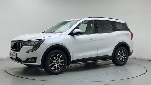 Second-hand 2024 Mahindra XUV700 AX7L 7Str AT for sale in Ghaziabad
