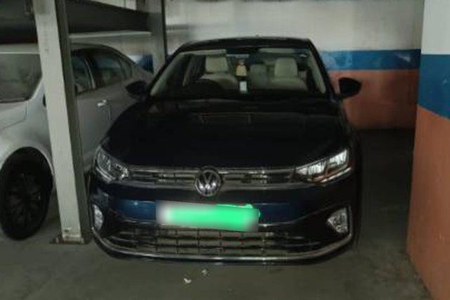 Volkswagen Virtus Highline AT Second-hand 2024 Volkswagen Virtus Highline AT for sale in New Delhi