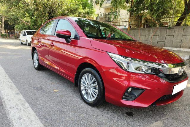 Second-hand 2020 Honda City V MT for sale in New Delhi