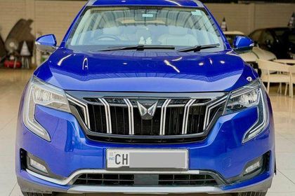 2026 Mahindra XUV700 AX7 7Str AT