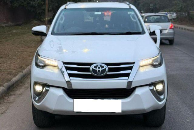 Toyota Fortuner 4X2 AT Second-hand 2024 Toyota Fortuner 4X2 AT for sale in Mohali