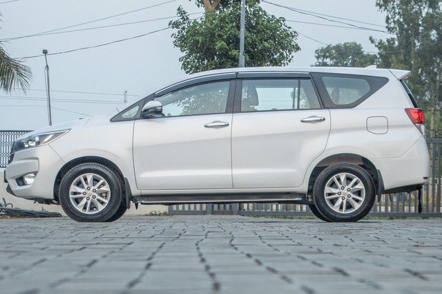 Toyota Innova Crysta 2.4 GX 7Str Second-hand 2023 Toyota Innova Crysta 2.4 GX 7Str for sale in Karnal