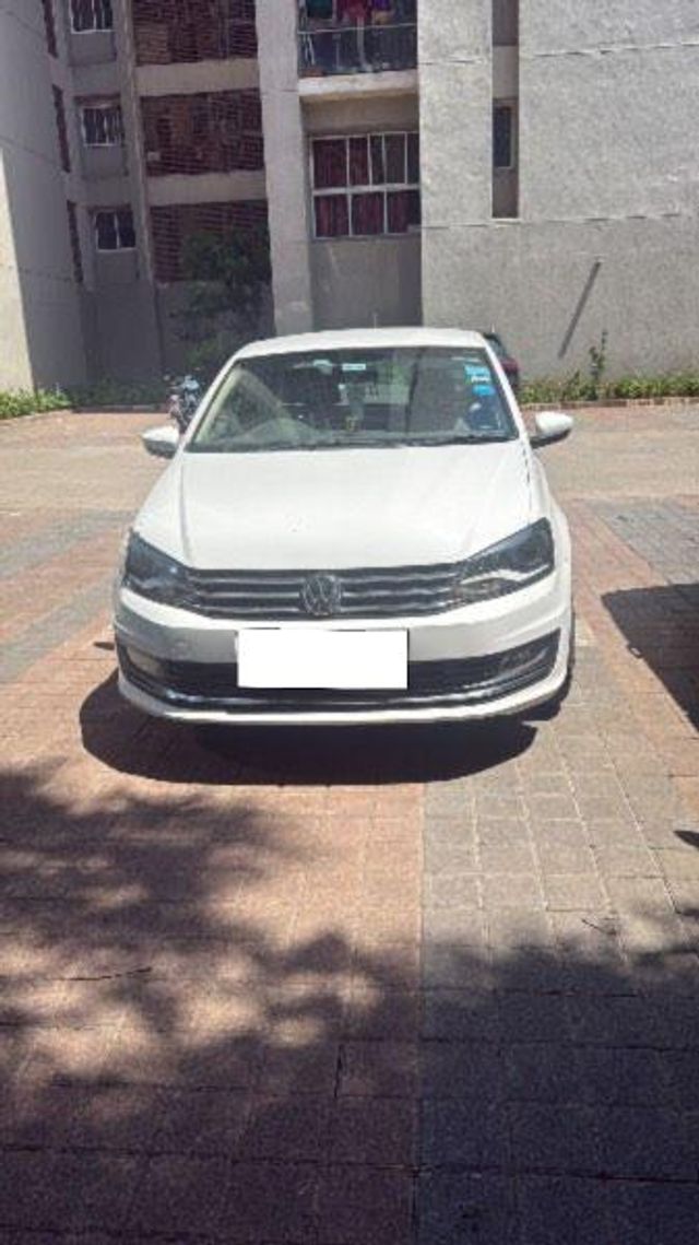 Second-hand 2015 Volkswagen Vento 1.2 TSI Highline AT for sale in Pune
