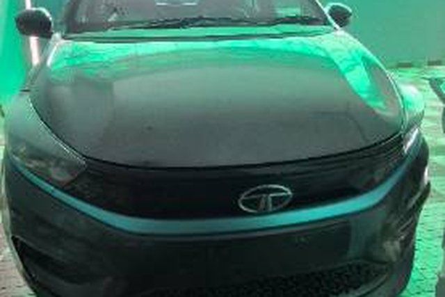 Tata Tiago EV XT LR Second-hand 2023 Tata Tiago EV XT LR for sale in Kanpur