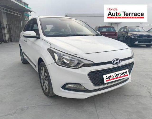 Hyundai i20 Asta 1.2 Second-hand 2014 Hyundai i20 Asta 1.2 for sale in Chennai