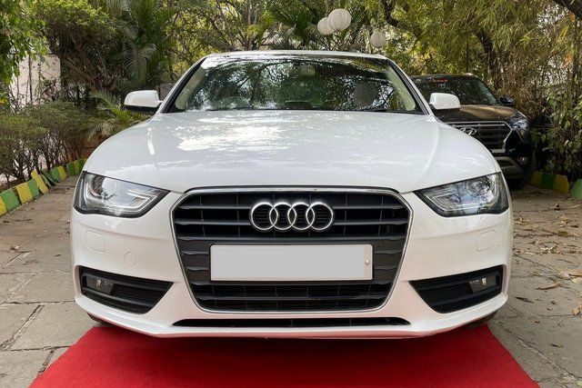 Audi A4 2.0 TDI Second-hand 2013 Audi A4 2.0 TDI for sale in Pune